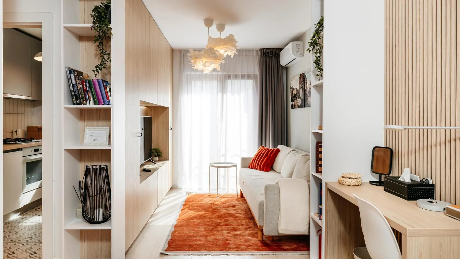 Apartment Piata Romana - Mendeleev 33 Bucharest